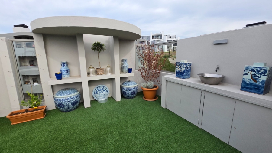 2 Bedroom Property for Sale in Island View Western Cape